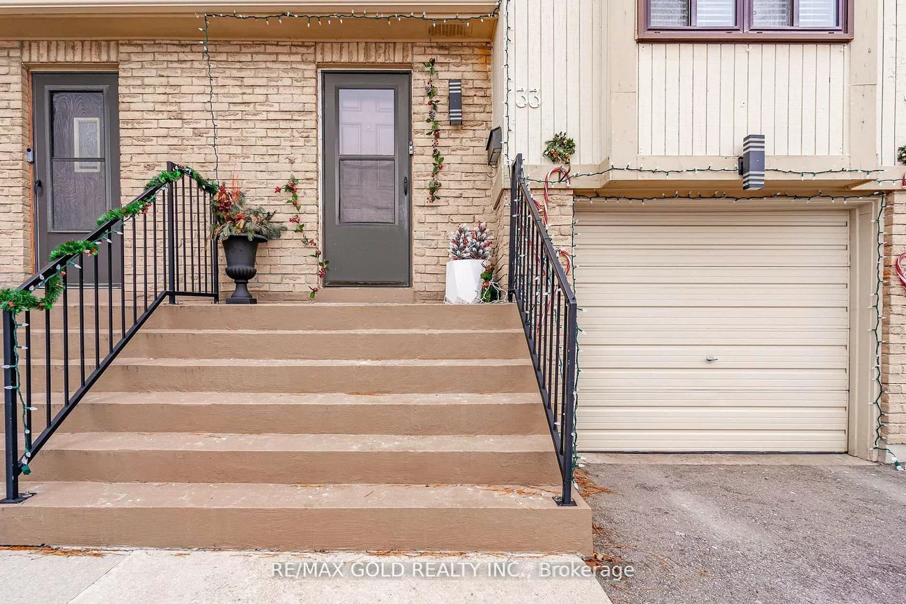 33, Guildford, Central Park, Brampton