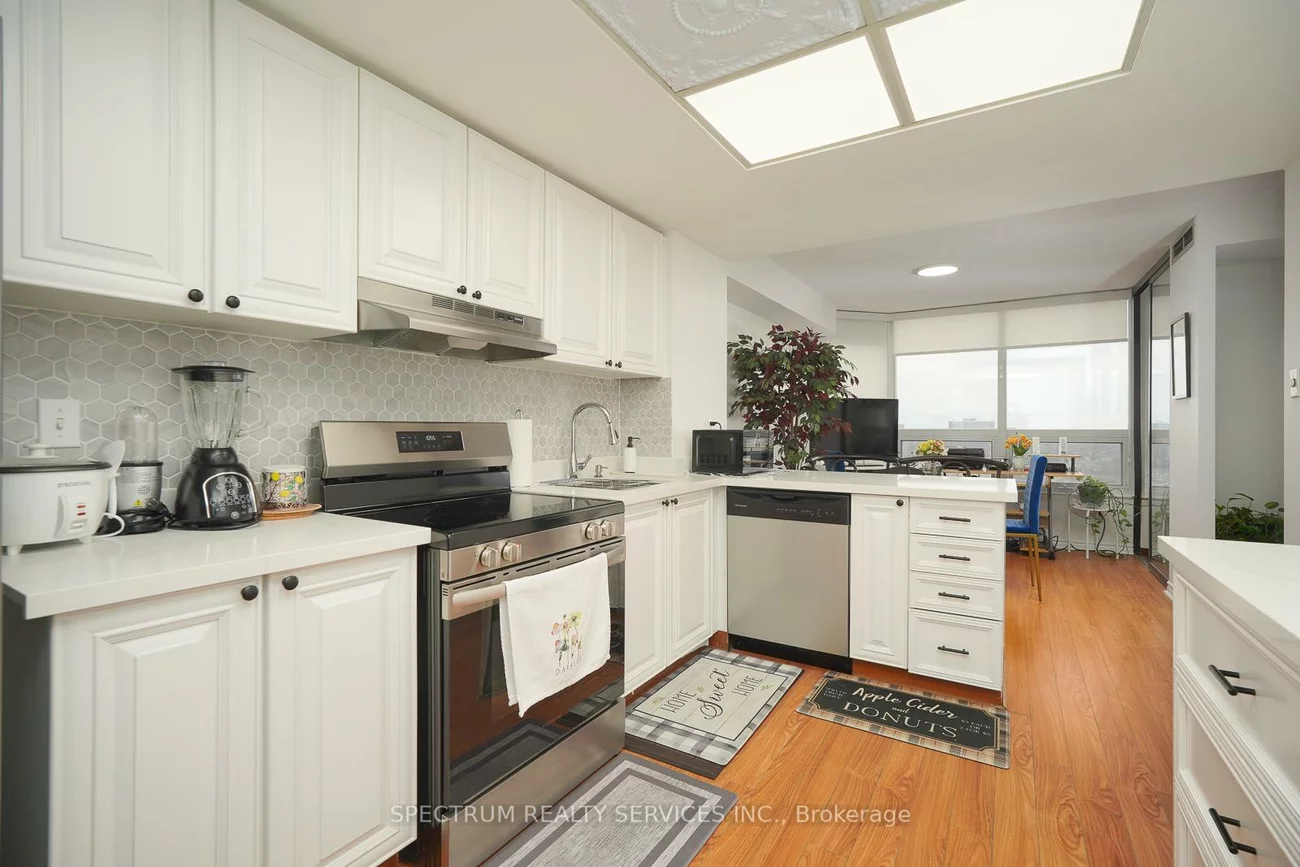 8, Lisa, Queen Street Corridor, Brampton