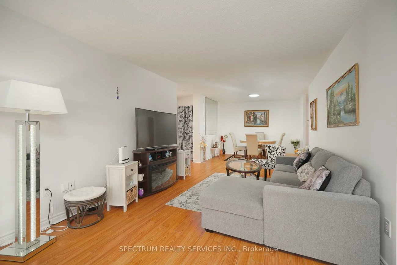 8, Lisa, Queen Street Corridor, Brampton