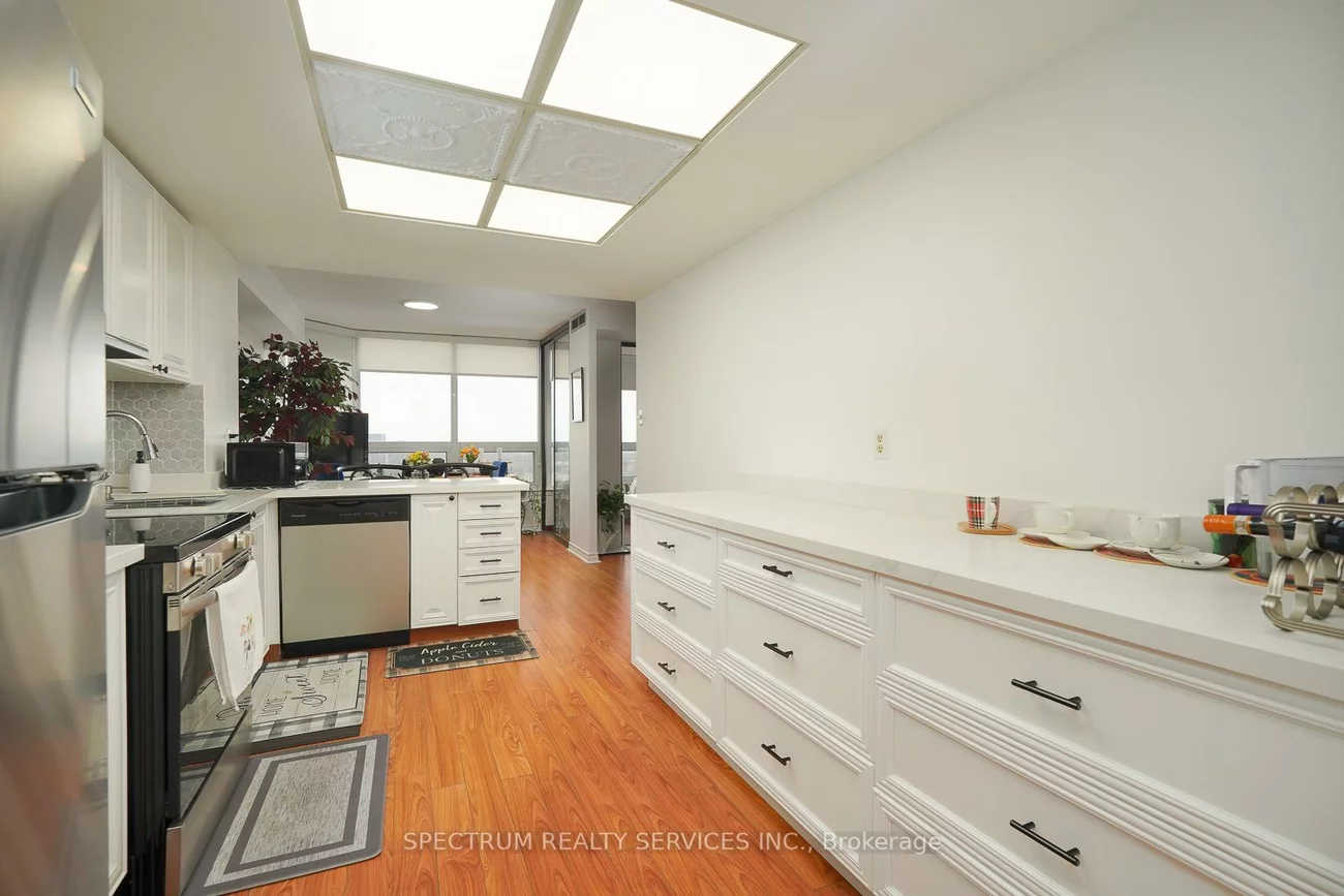 8, Lisa, Queen Street Corridor, Brampton