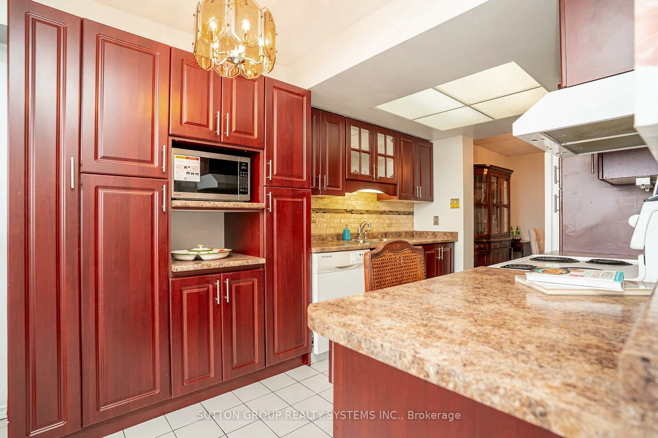 20, Cherrytree, Fletcher's Creek South, Brampton