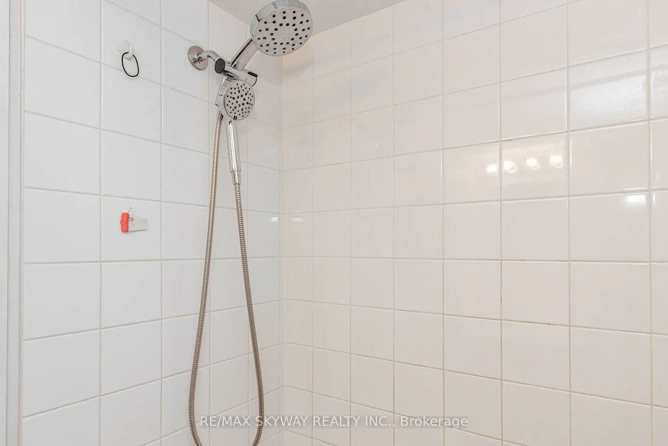 8, Dayspring, Goreway Drive Corridor, Brampton