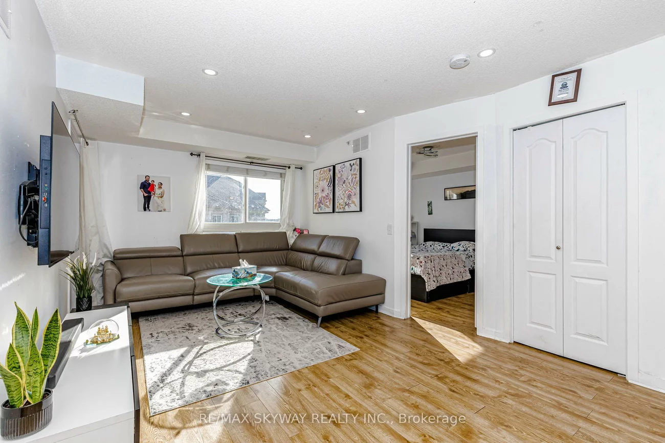 8, Dayspring, Goreway Drive Corridor, Brampton