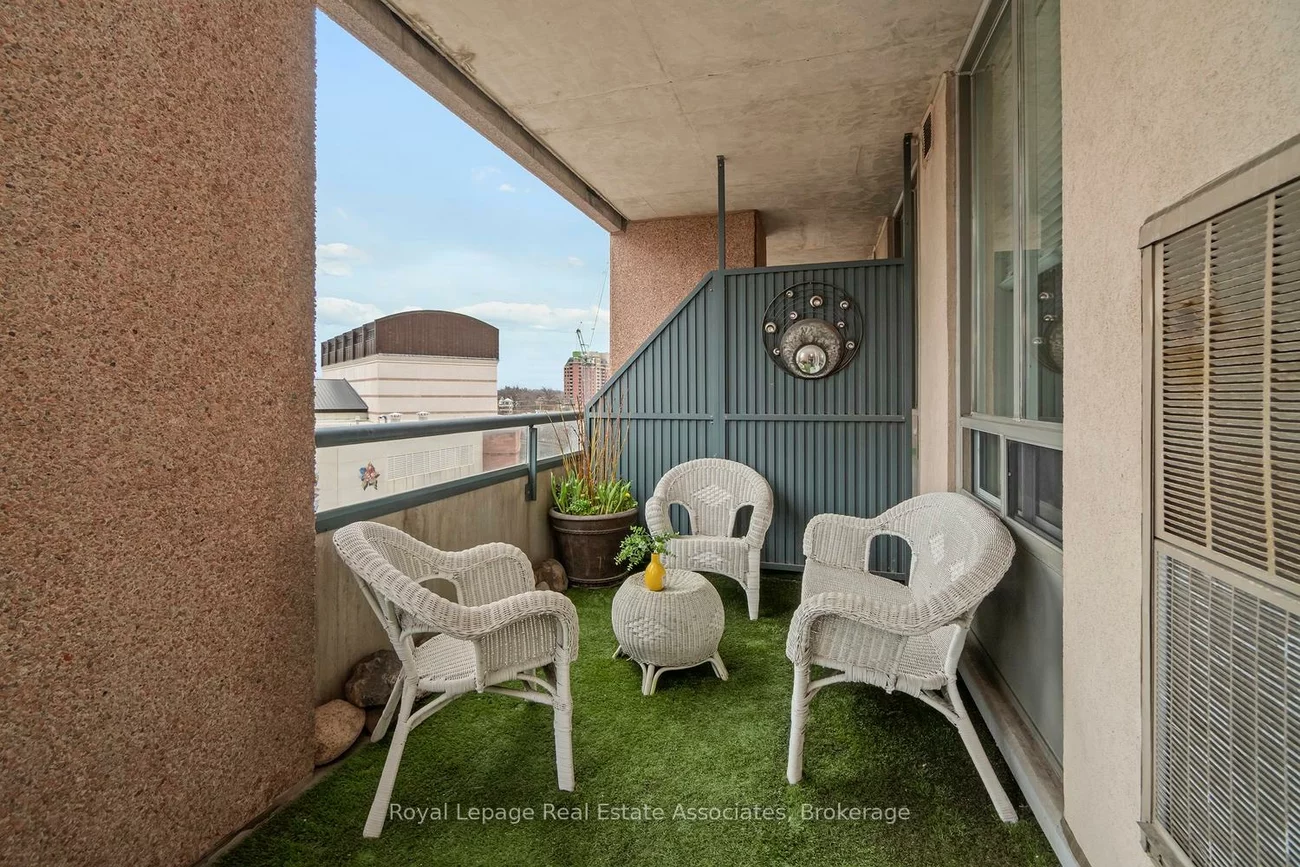 1, Belvedere, Downtown Brampton, Brampton