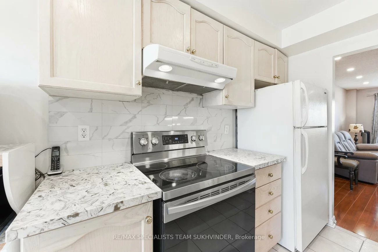 2, Clay Brick, Brampton North, Brampton