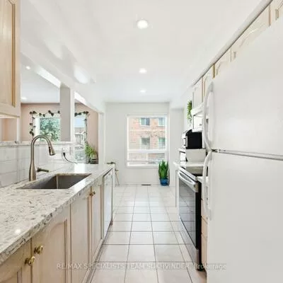 2, Clay Brick, Brampton North, Brampton