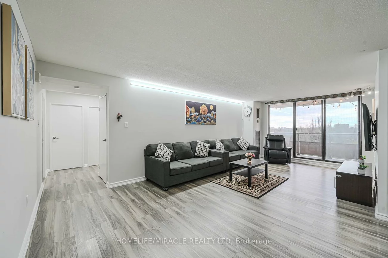 4, Kings Cross, Queen Street Corridor, Brampton