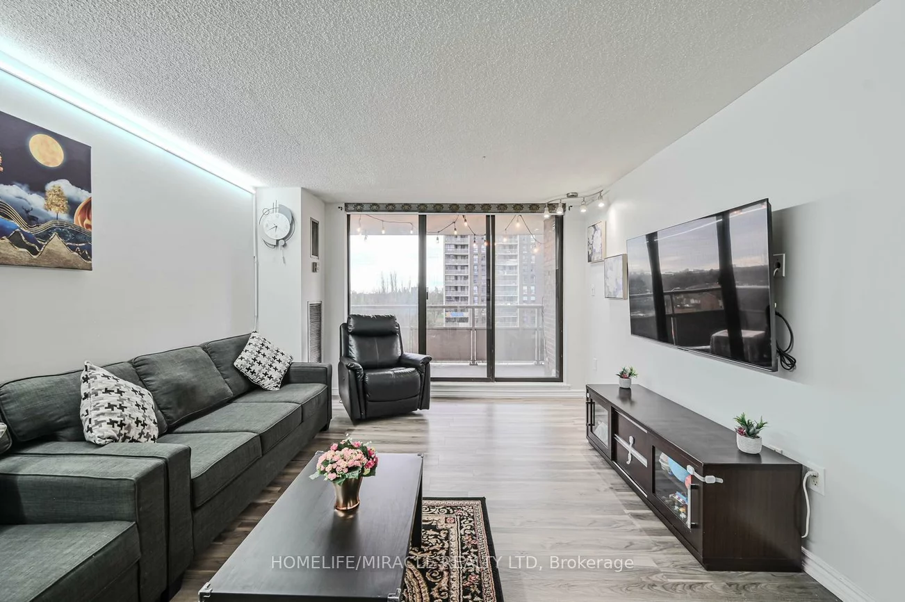 4, Kings Cross, Queen Street Corridor, Brampton