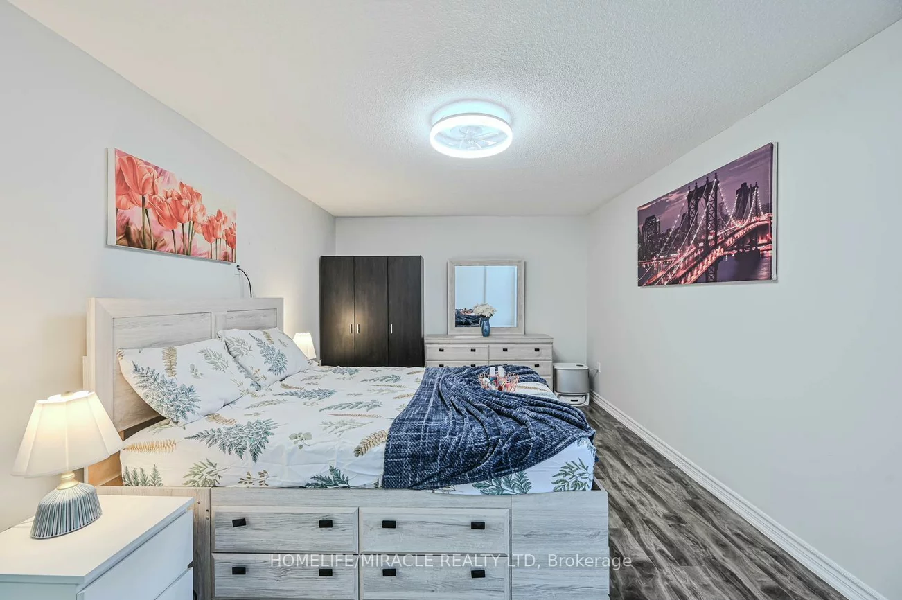 4, Kings Cross, Queen Street Corridor, Brampton