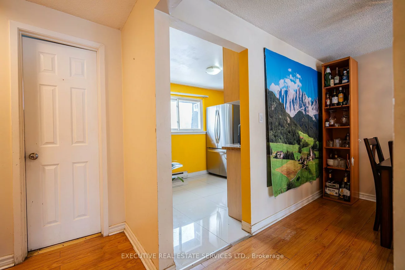 25, Briar, Avondale, Brampton