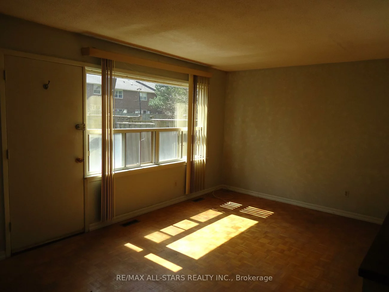 61, Eden Park, Southgate, Brampton