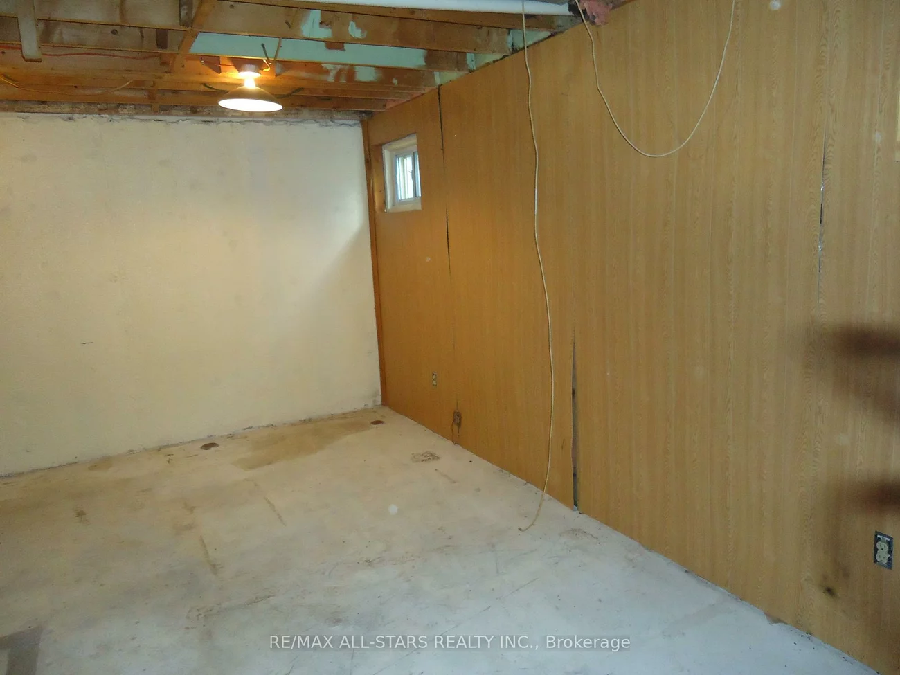 61, Eden Park, Southgate, Brampton