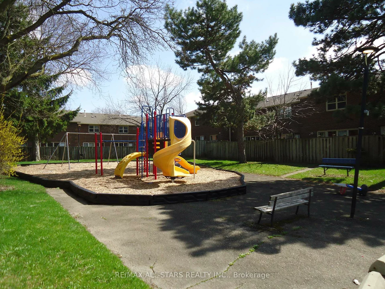 61, Eden Park, Southgate, Brampton