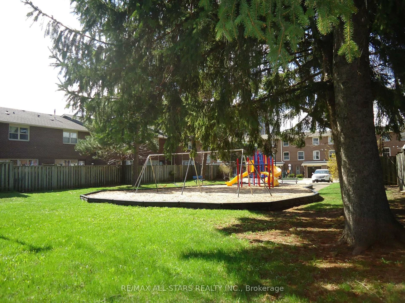 61, Eden Park, Southgate, Brampton