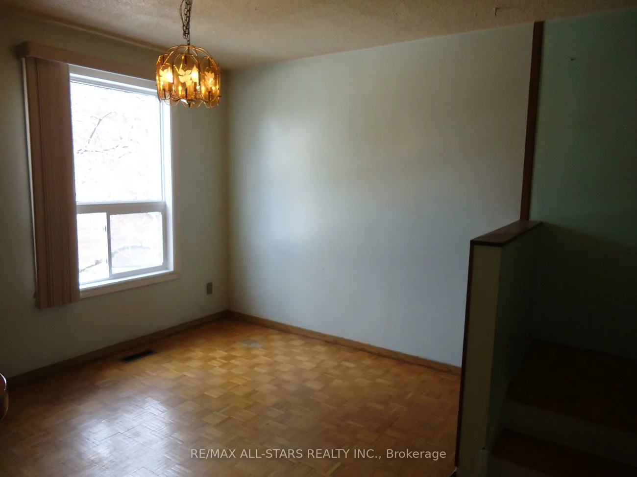 61, Eden Park, Southgate, Brampton