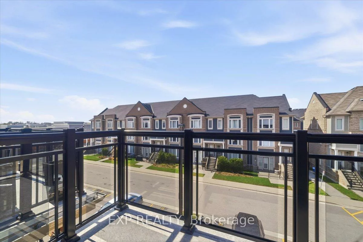250, Sunny Meadow, Sandringham-Wellington, Brampton