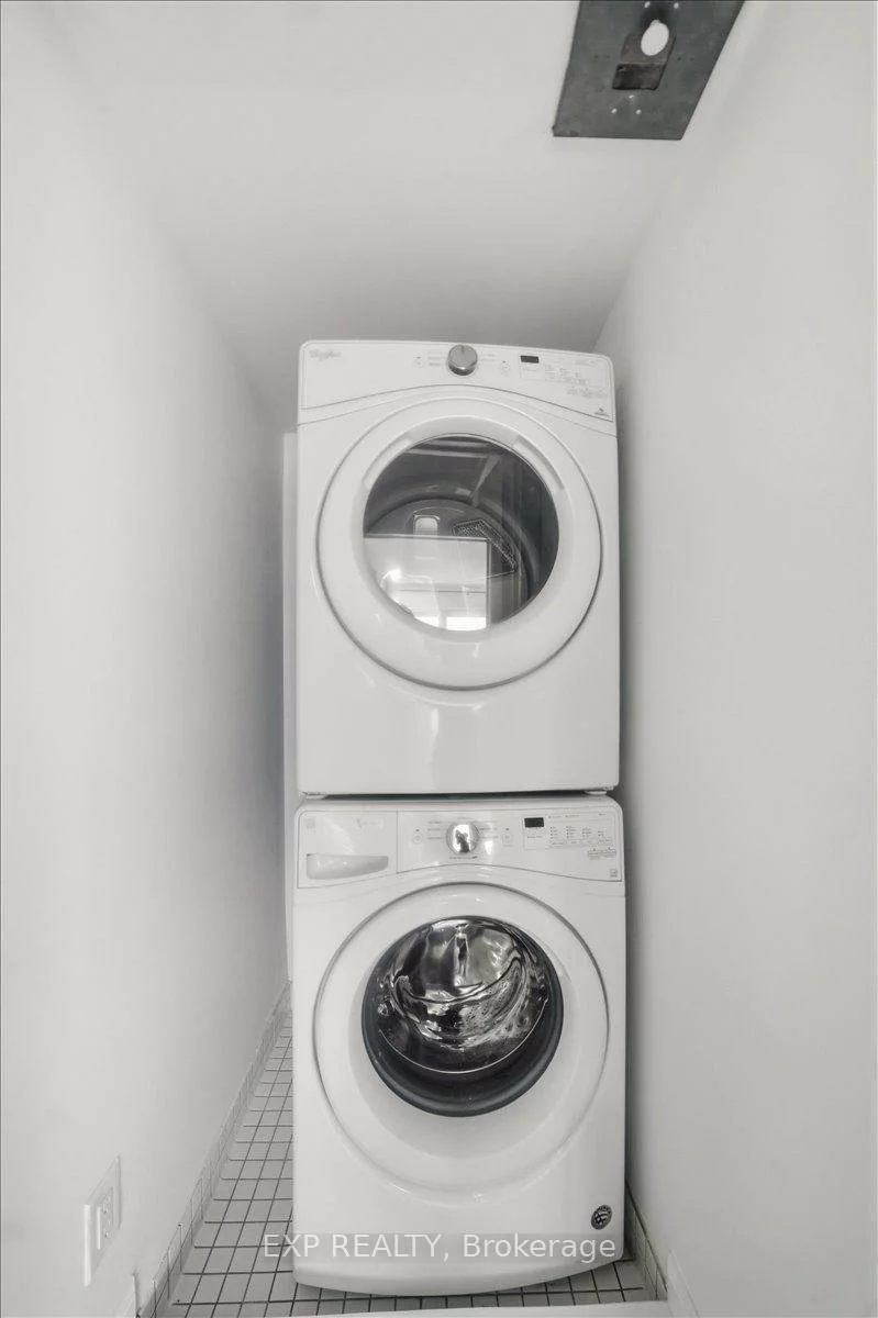 250, Sunny Meadow, Sandringham-Wellington, Brampton