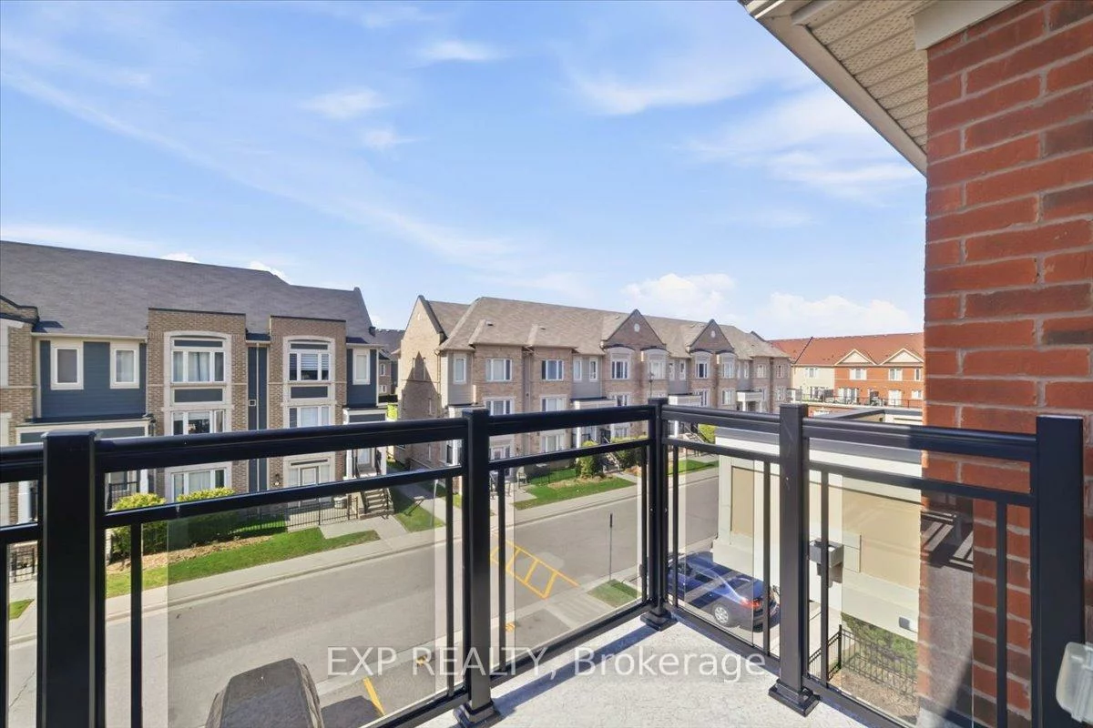 250, Sunny Meadow, Sandringham-Wellington, Brampton