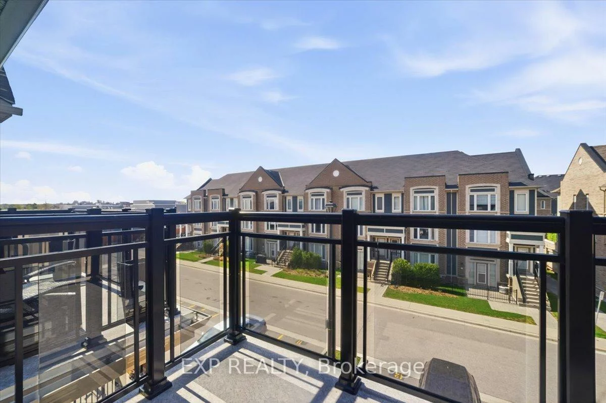 250, Sunny Meadow, Sandringham-Wellington, Brampton