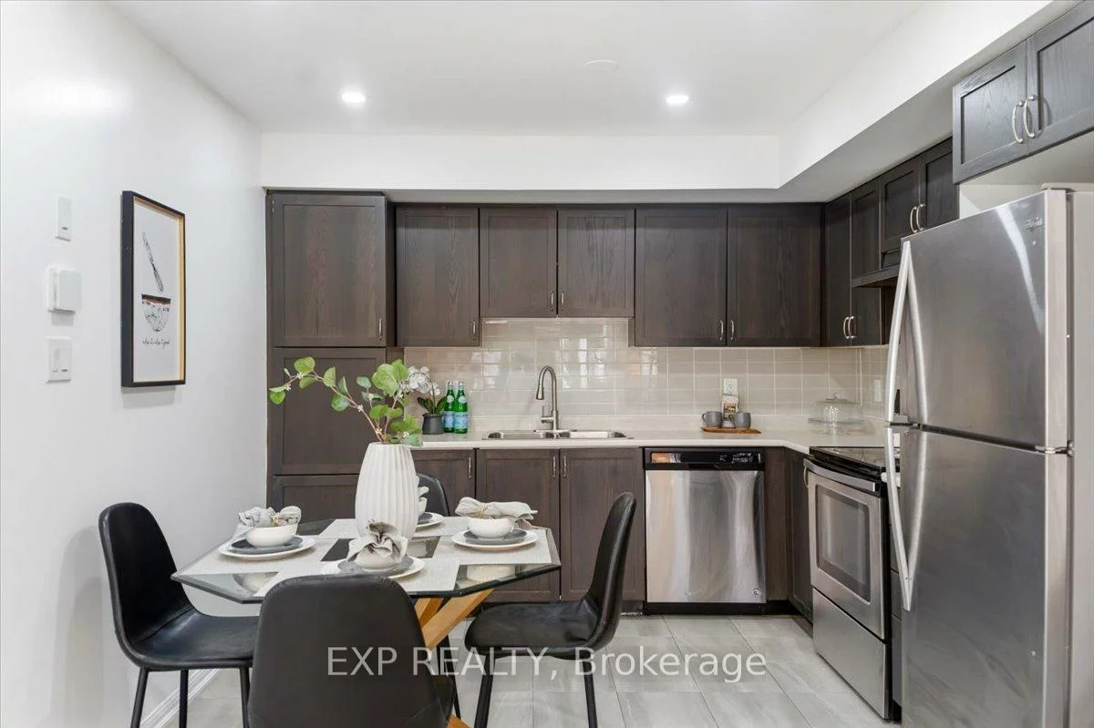 250, Sunny Meadow, Sandringham-Wellington, Brampton