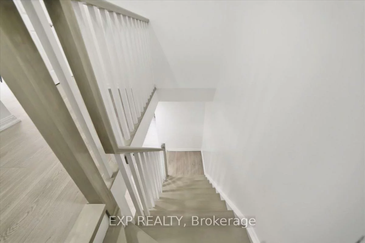 250, Sunny Meadow, Sandringham-Wellington, Brampton