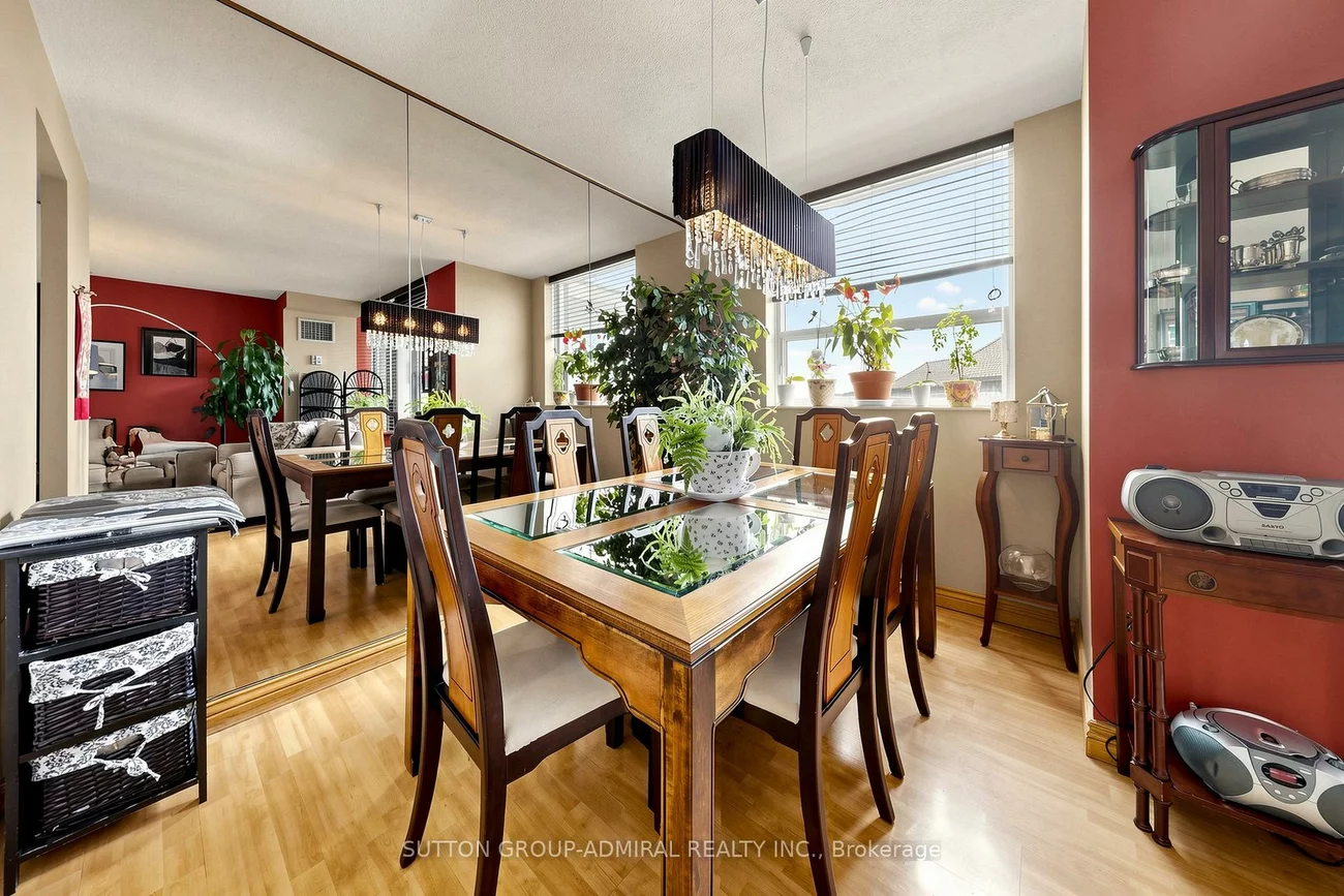 3, Lisa, Queen Street Corridor, Brampton