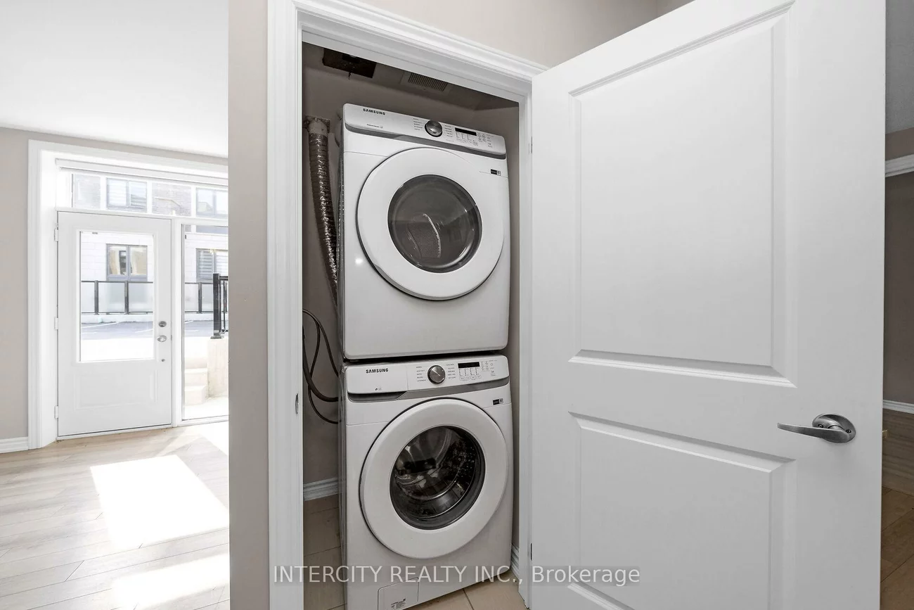 60, Halliford, Brampton East, Brampton