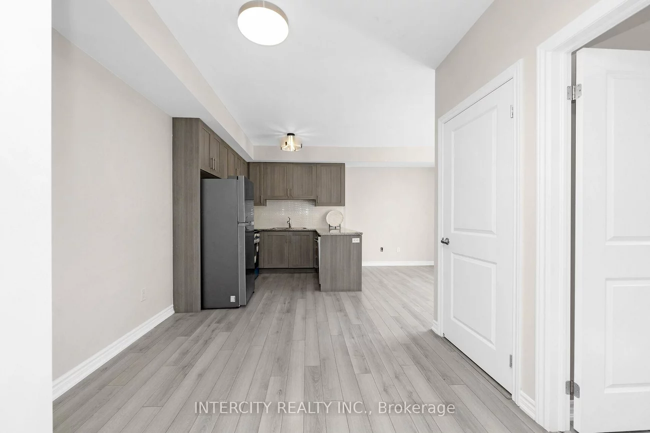 60, Halliford, Brampton East, Brampton