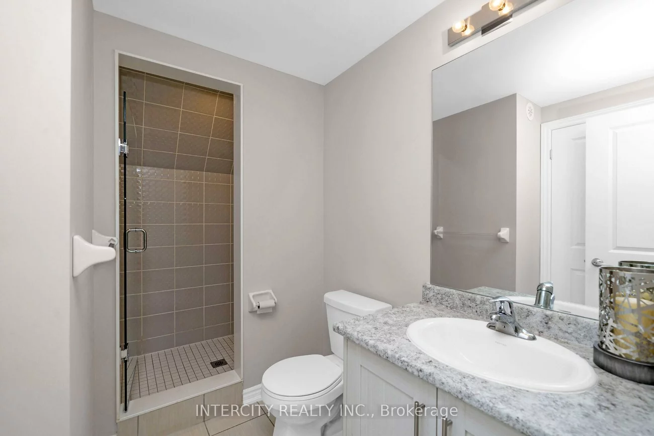 60, Halliford, Brampton East, Brampton