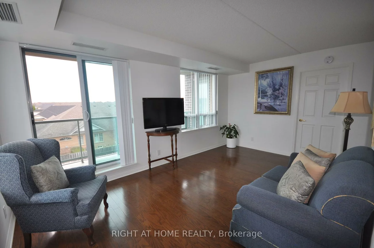 65, Via Rosedale, Sandringham-Wellington, Brampton