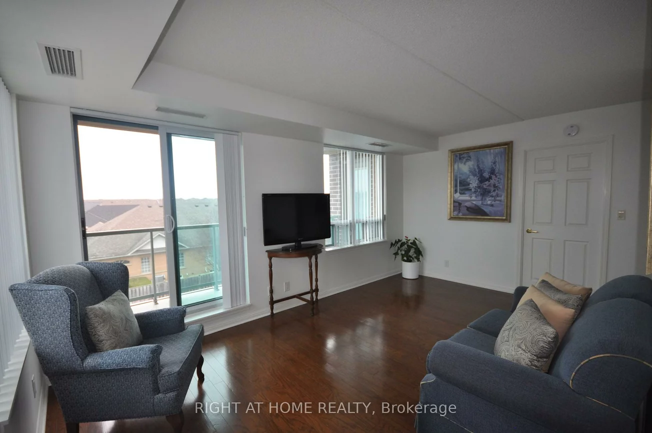 65, Via Rosedale, Sandringham-Wellington, Brampton