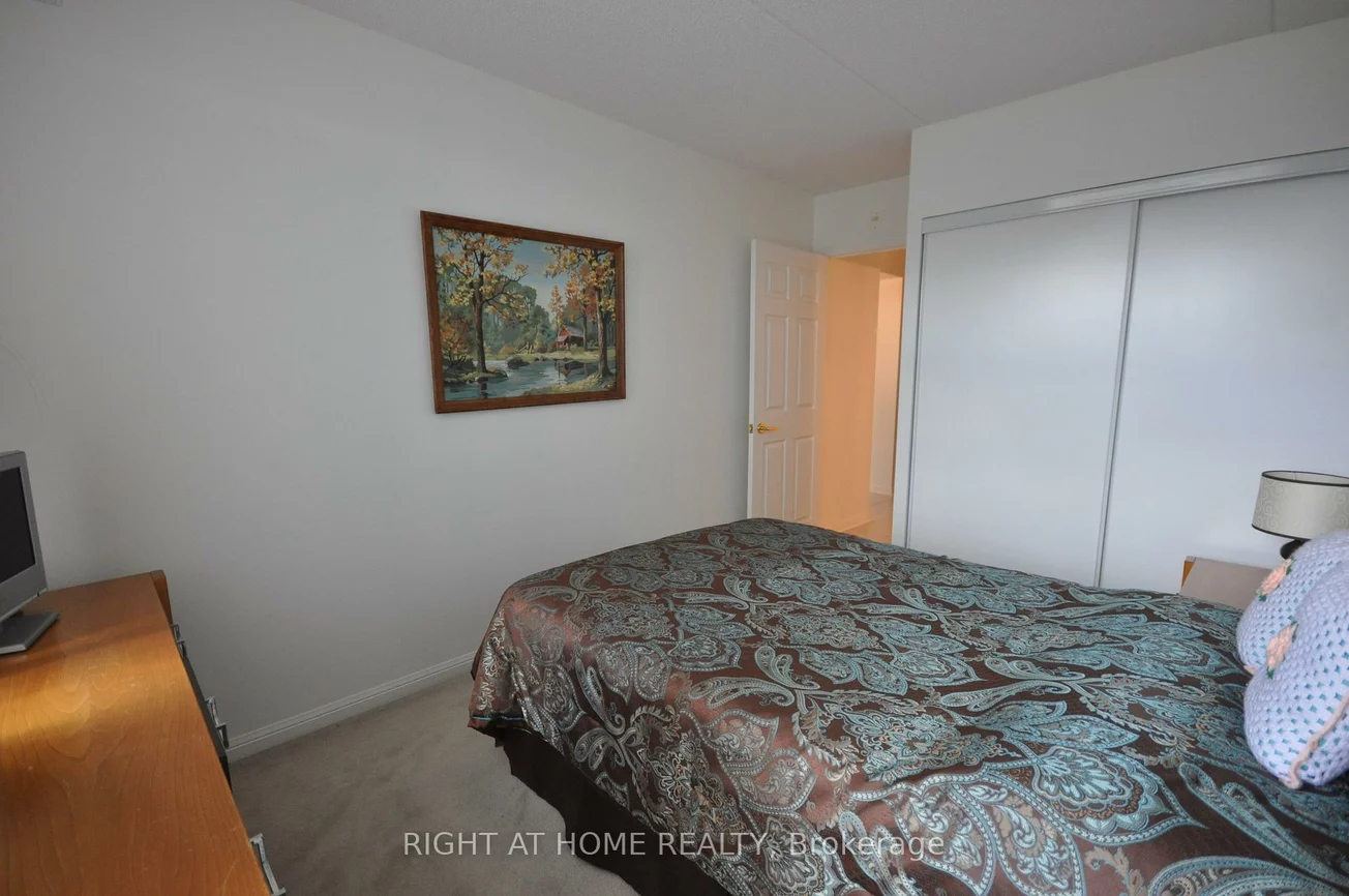 65, Via Rosedale, Sandringham-Wellington, Brampton