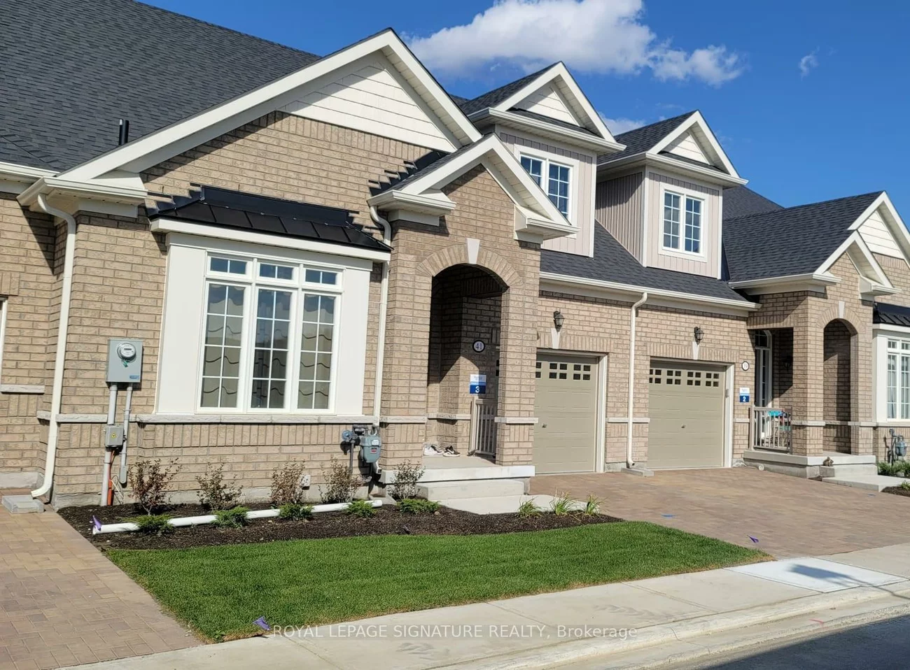 41, Overlea, Sandringham-Wellington, Brampton