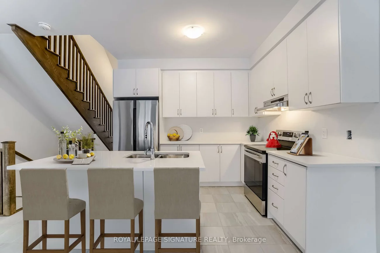 41, Overlea, Sandringham-Wellington, Brampton