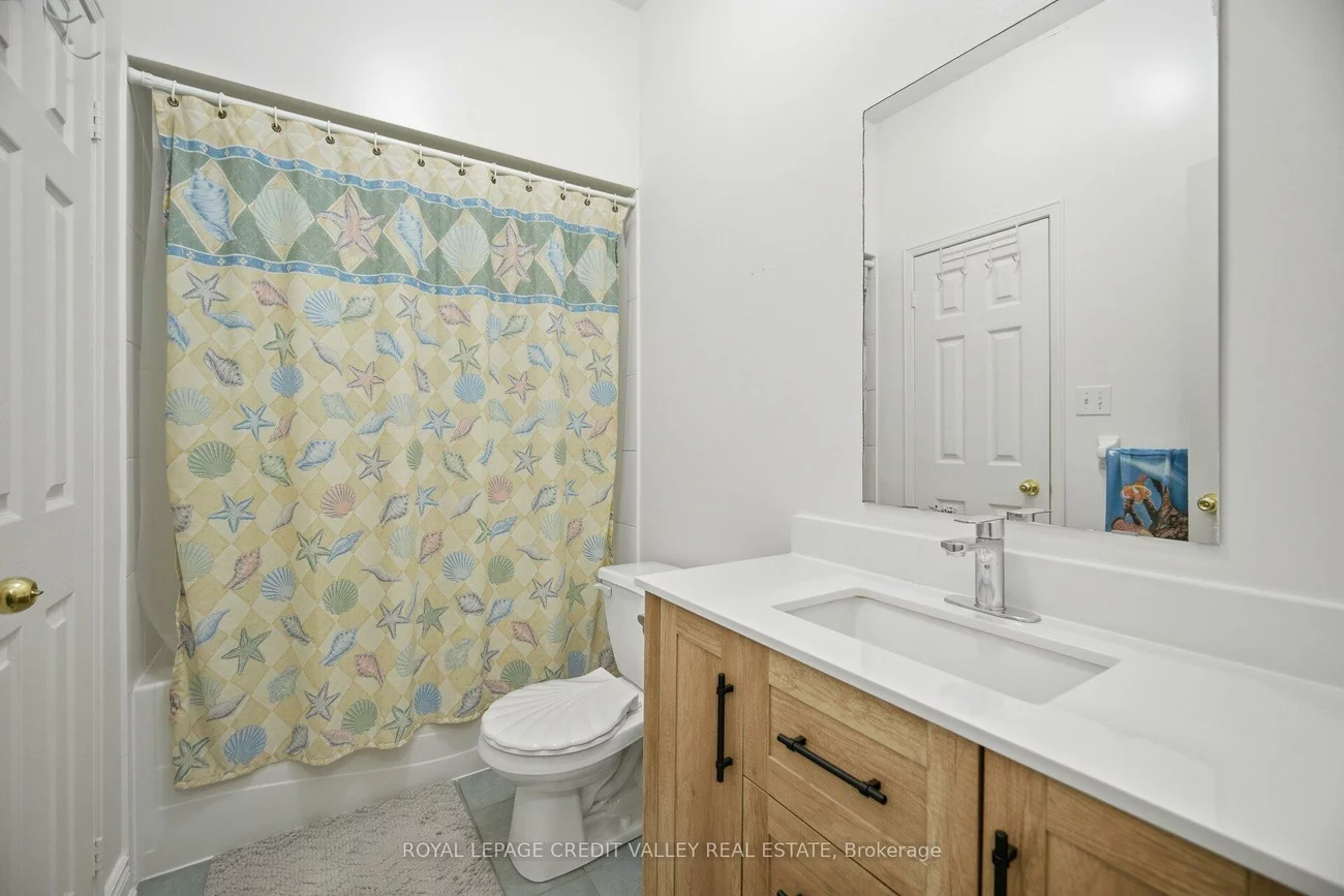 95, Spadina, Brampton West, Brampton