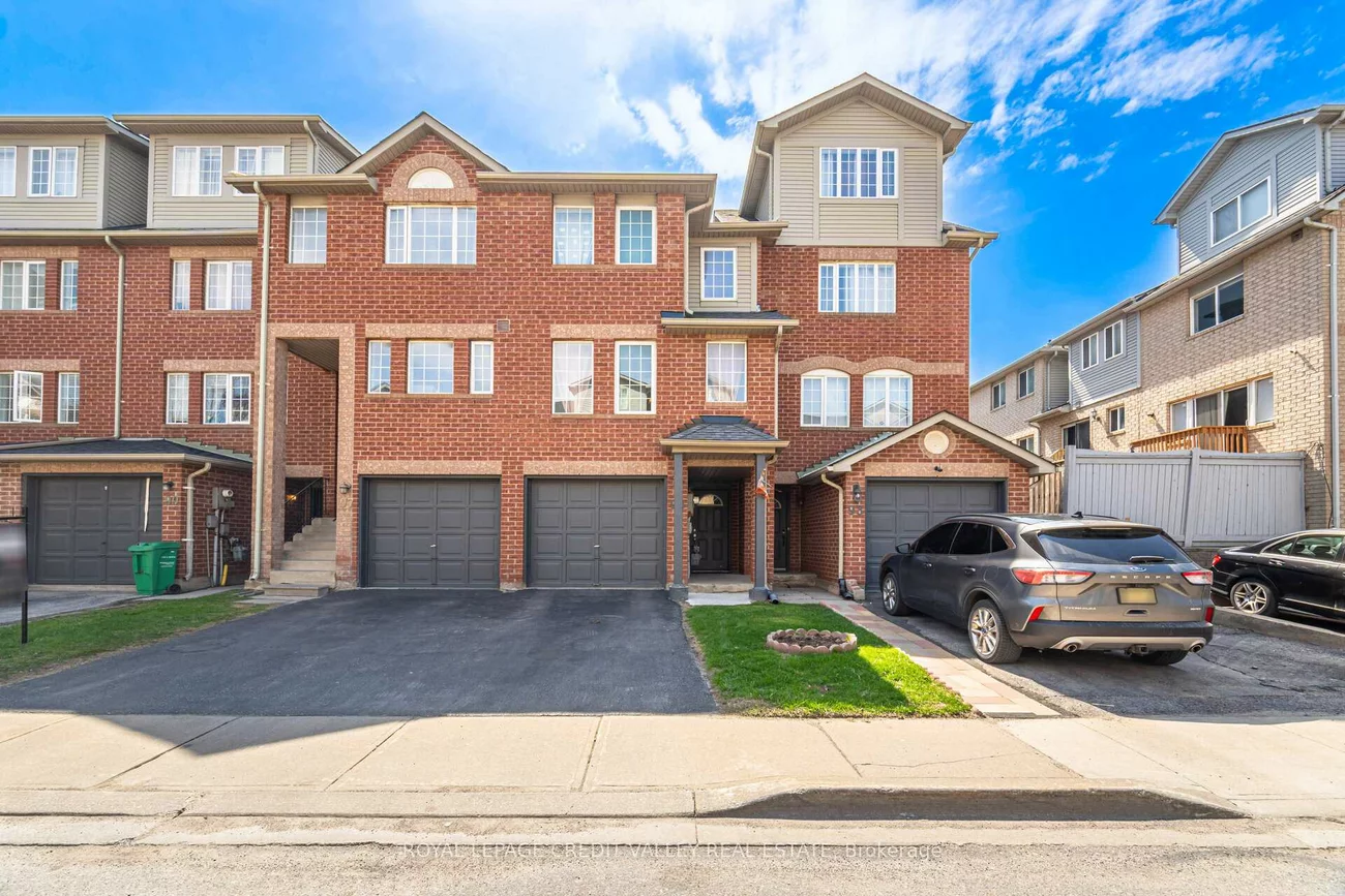 95, Spadina, Brampton West, Brampton