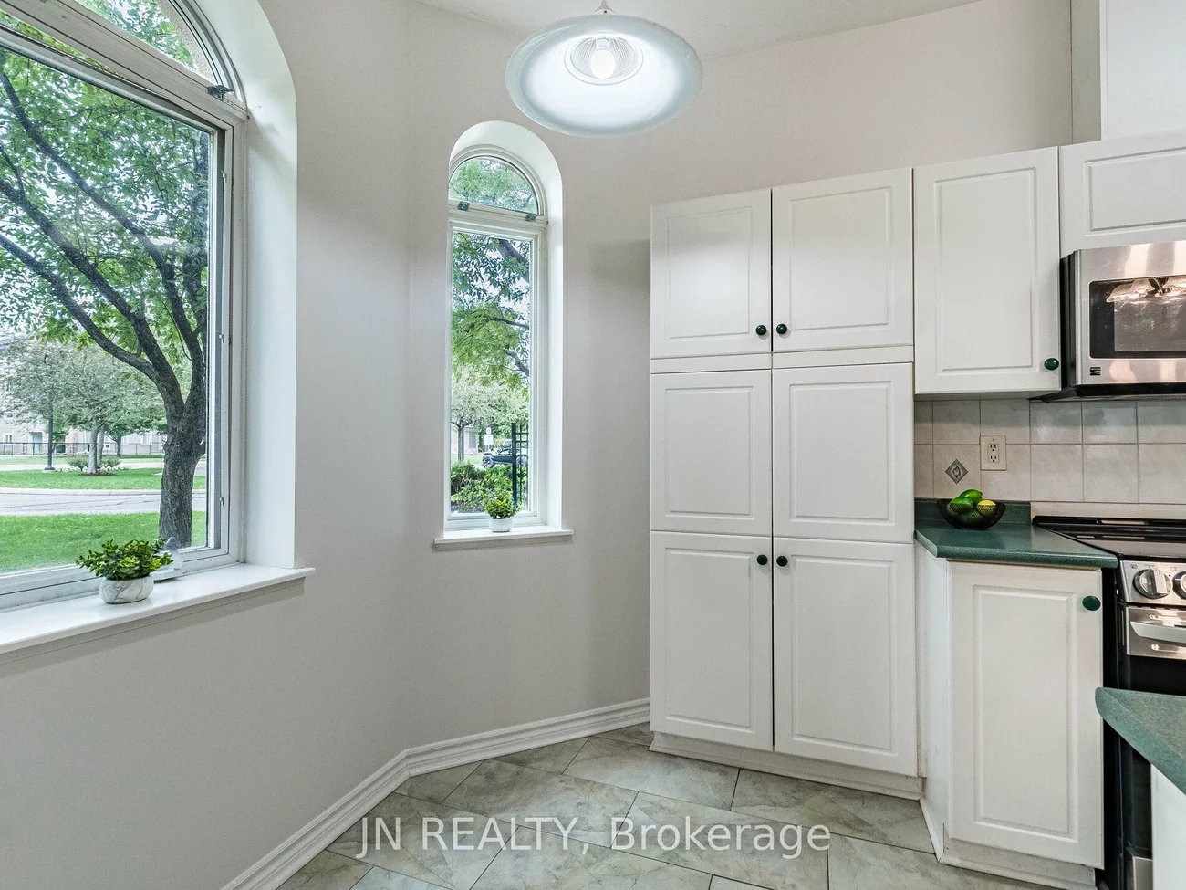 10, Dayspring, Goreway Drive Corridor, Brampton