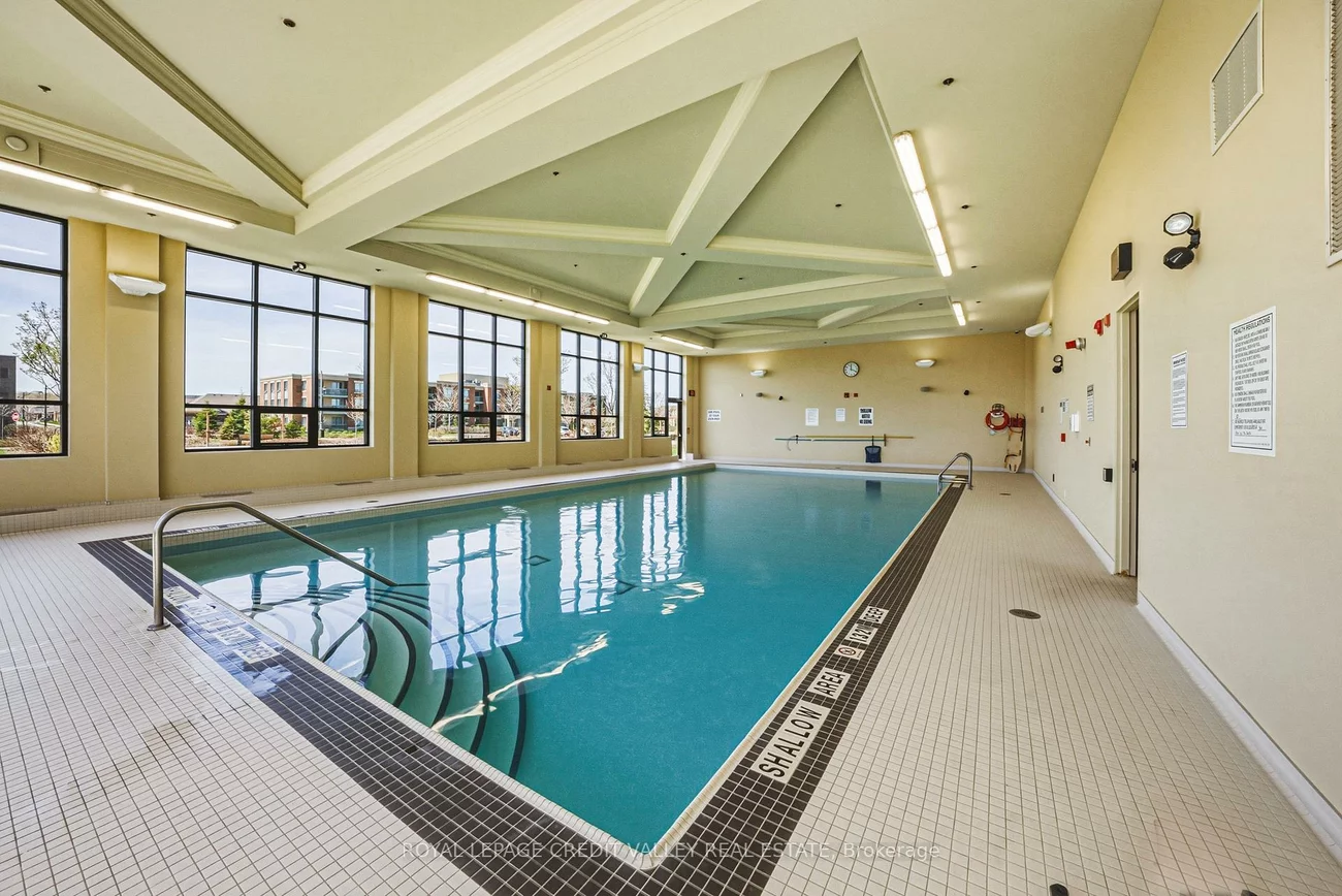 60, Via Rosedale, Sandringham-Wellington, Brampton