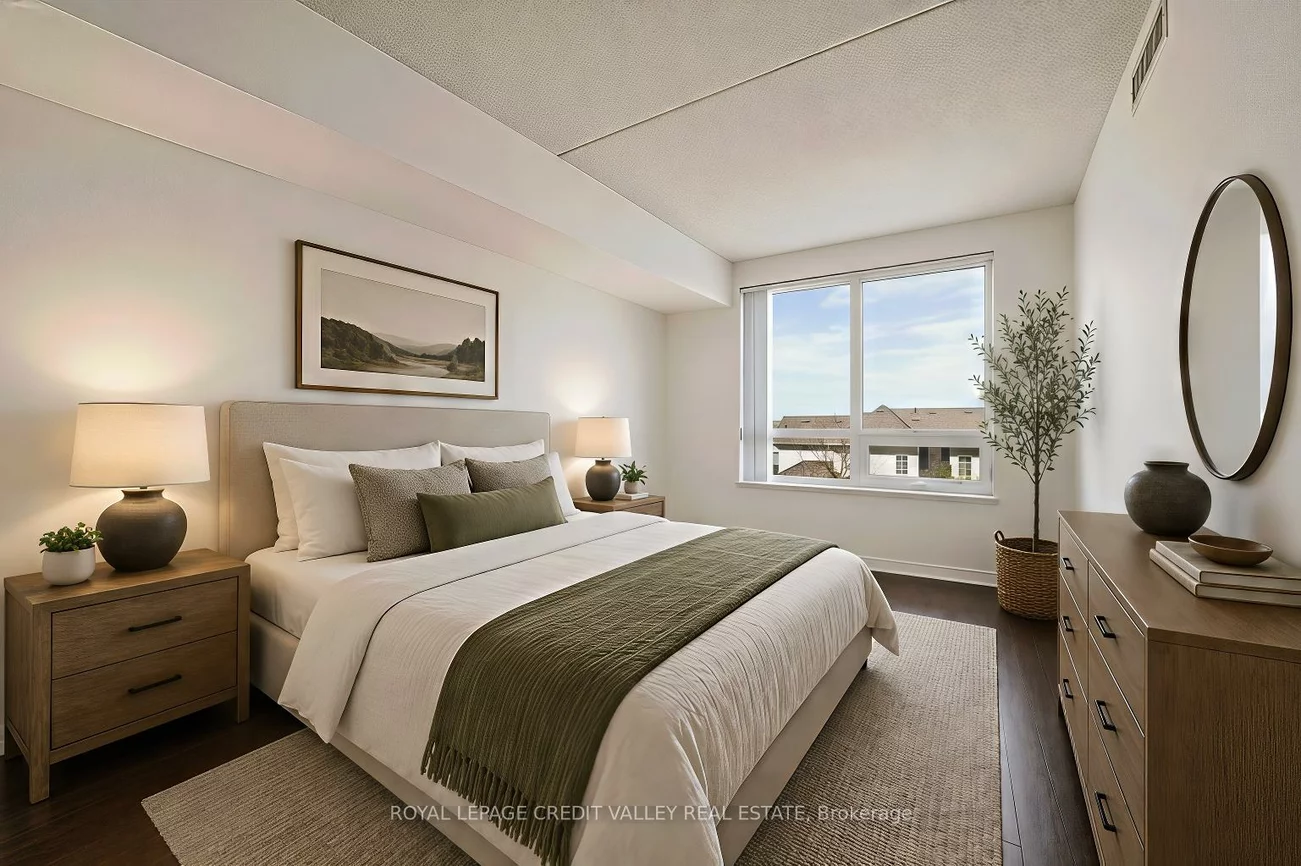60, Via Rosedale, Sandringham-Wellington, Brampton