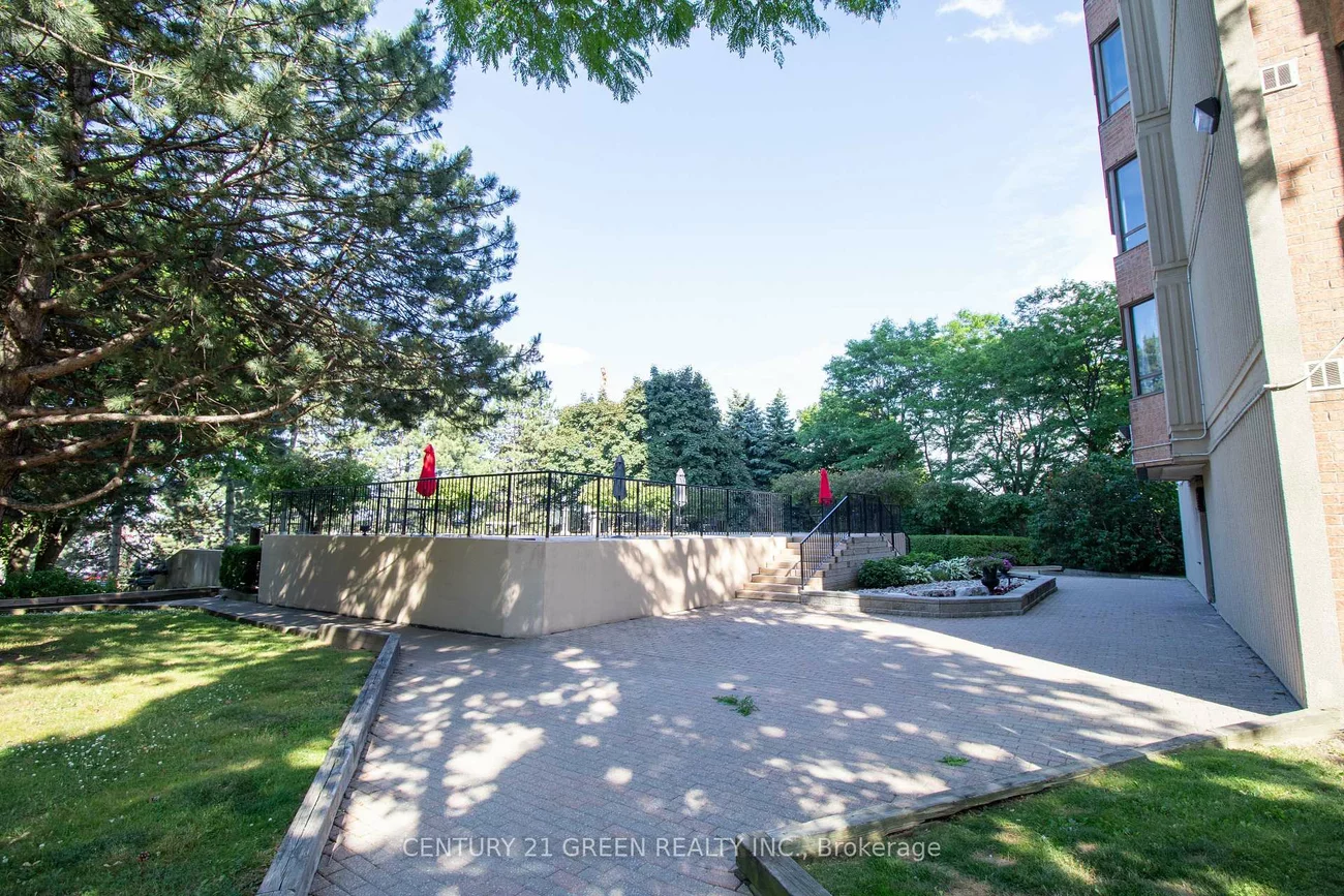 5, Lisa, Queen Street Corridor, Brampton
