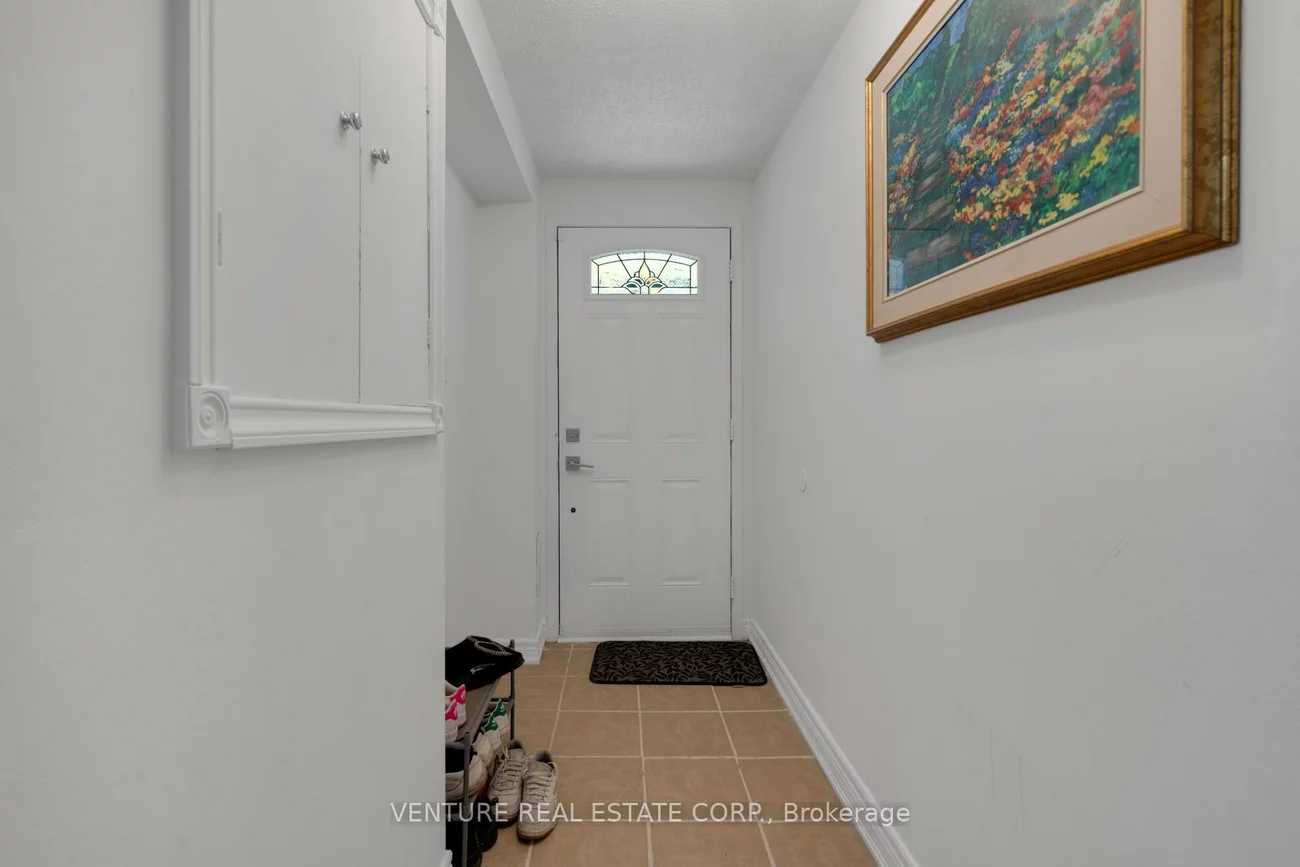 19, Spadina, Brampton West, Brampton
