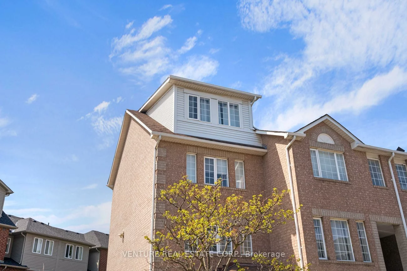 19, Spadina, Brampton West, Brampton
