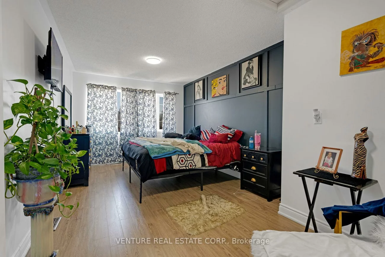 19, Spadina, Brampton West, Brampton