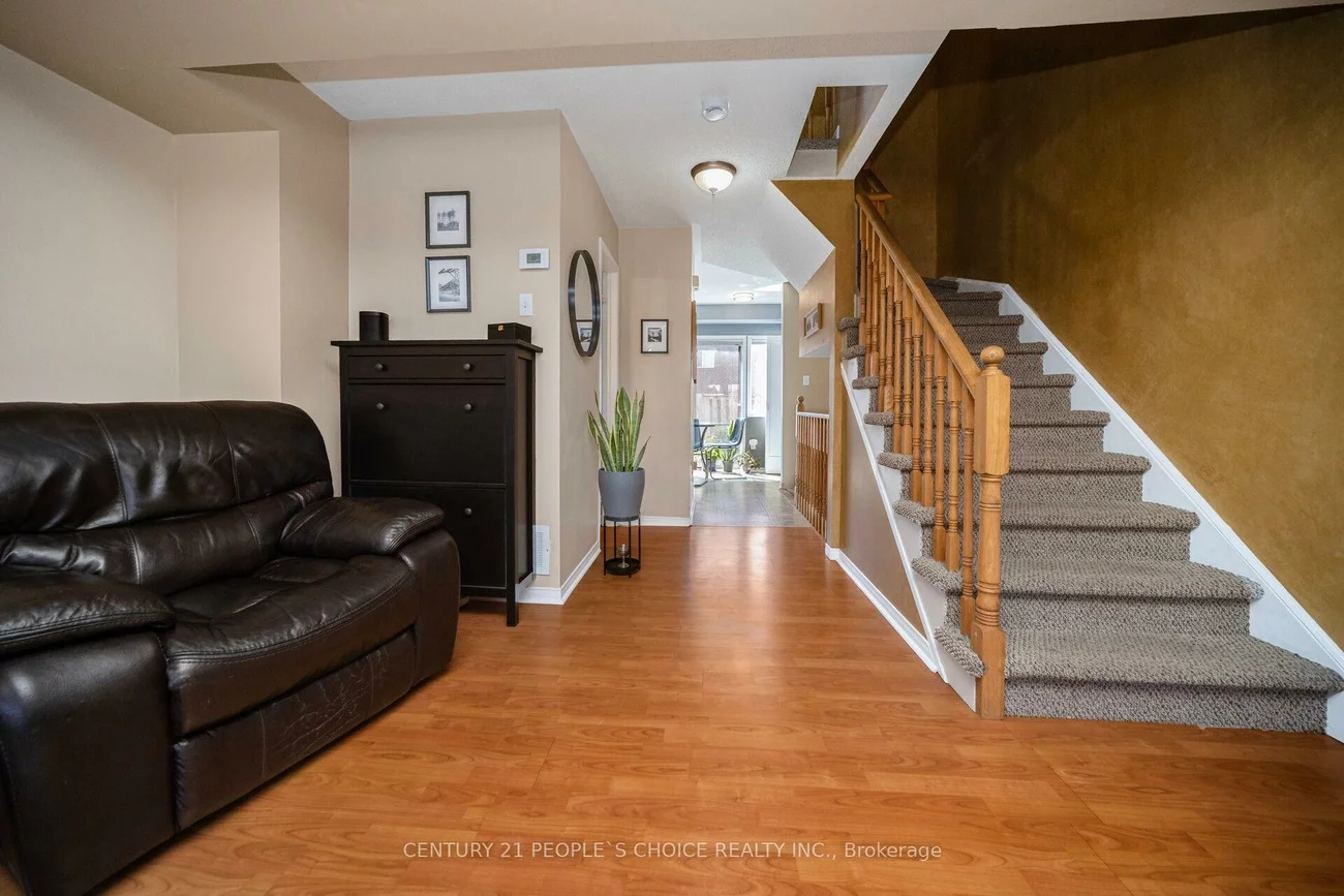 119, Spadina, Brampton West, Brampton