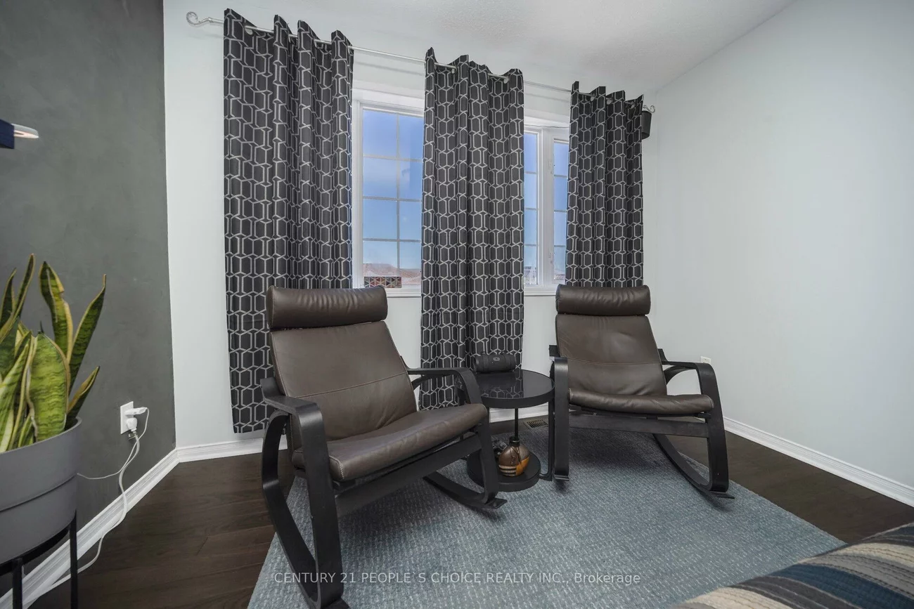 119, Spadina, Brampton West, Brampton