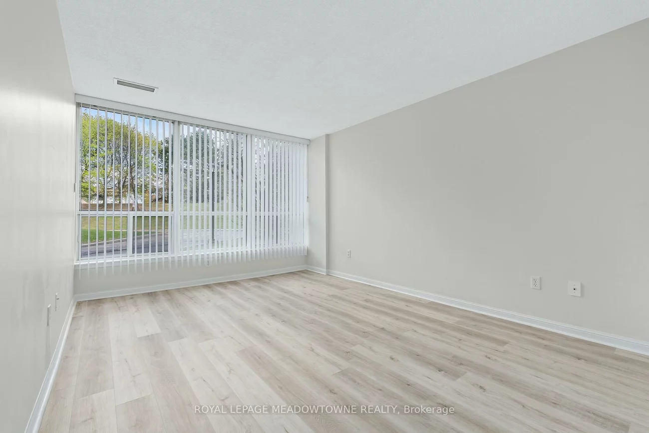 10, Laurelcrest, Queen Street Corridor, Brampton