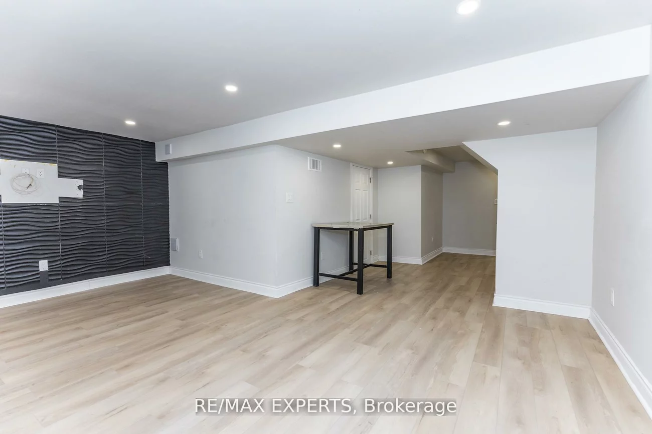31, Carleton, Bramalea West Industrial, Brampton
