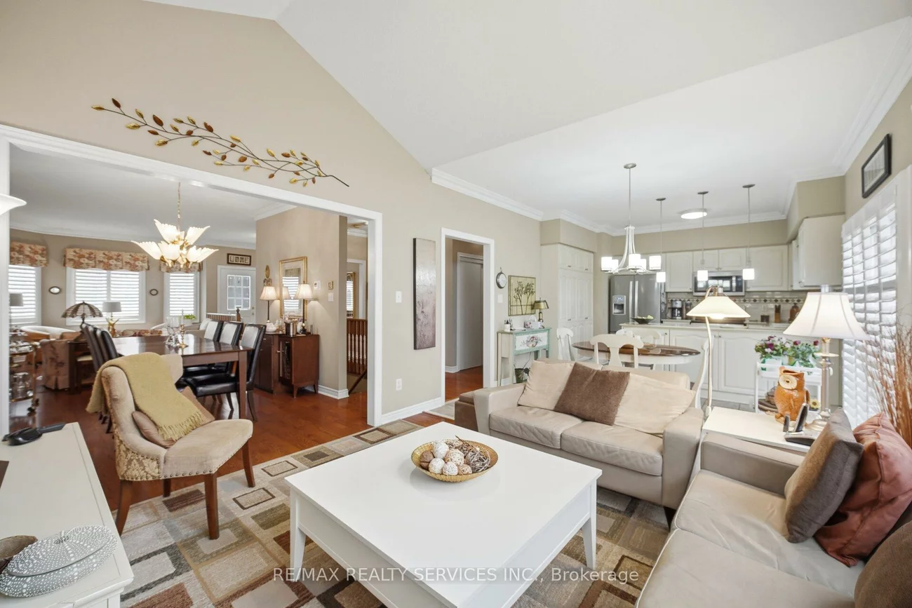 14, Yorkwood, Sandringham-Wellington, Brampton