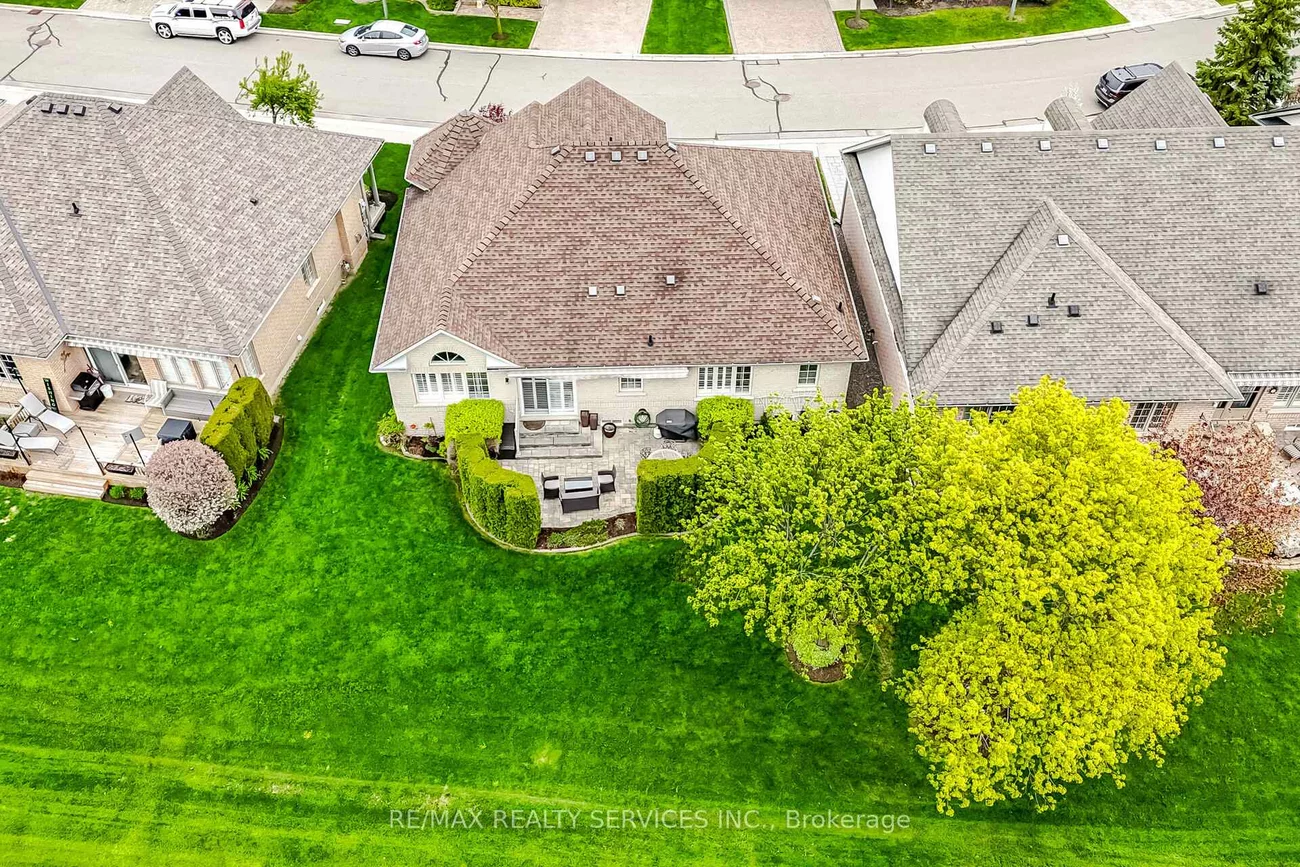 14, Yorkwood, Sandringham-Wellington, Brampton