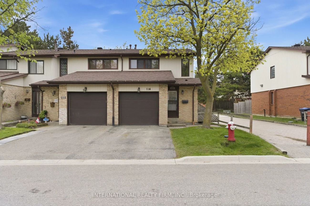 114, Foster, Brampton North, Brampton